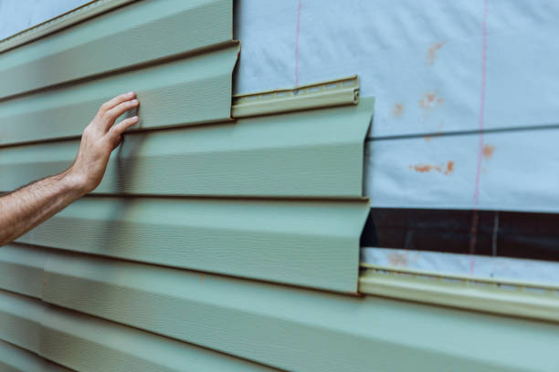 Storm Damage Siding Repair in Woodsboro, TX